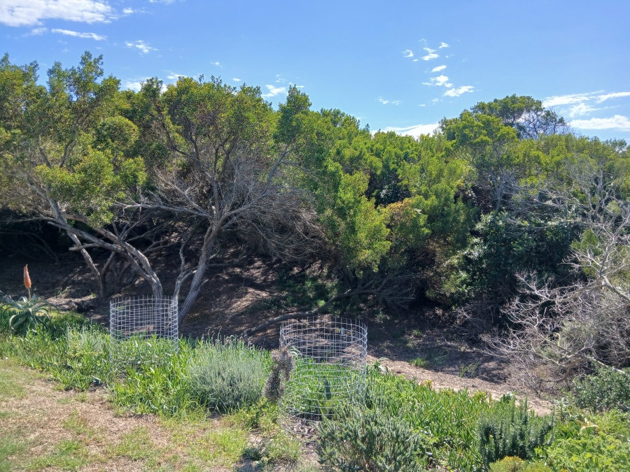 0 Bedroom Property for Sale in Paradise Beach Eastern Cape